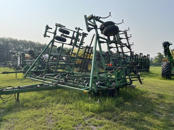 Image of John Deere 960 equipment image 2