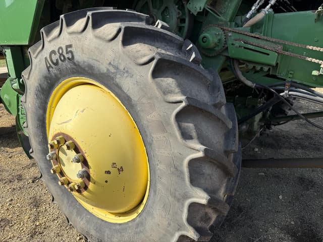 Image of John Deere 9600 equipment image 3