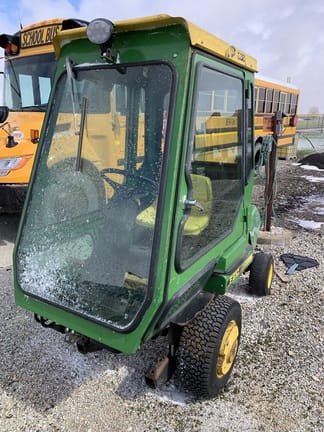 1989 John Deere F910 Equipment Image0