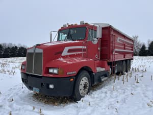 1989 Kenworth T600 Image