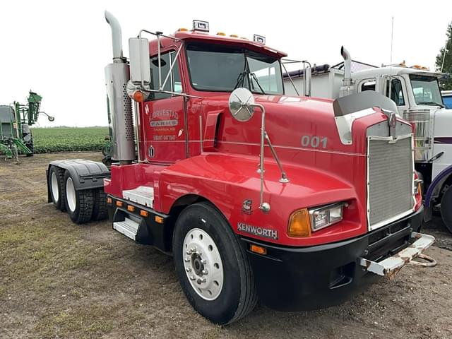 Image of Kenworth T600 equipment image 2