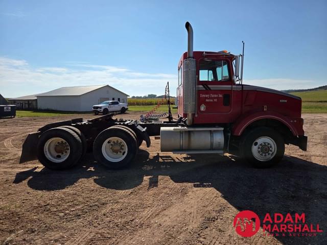 Image of Kenworth T800 equipment image 2