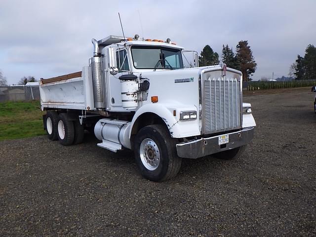 Image of Kenworth W900 equipment image 1