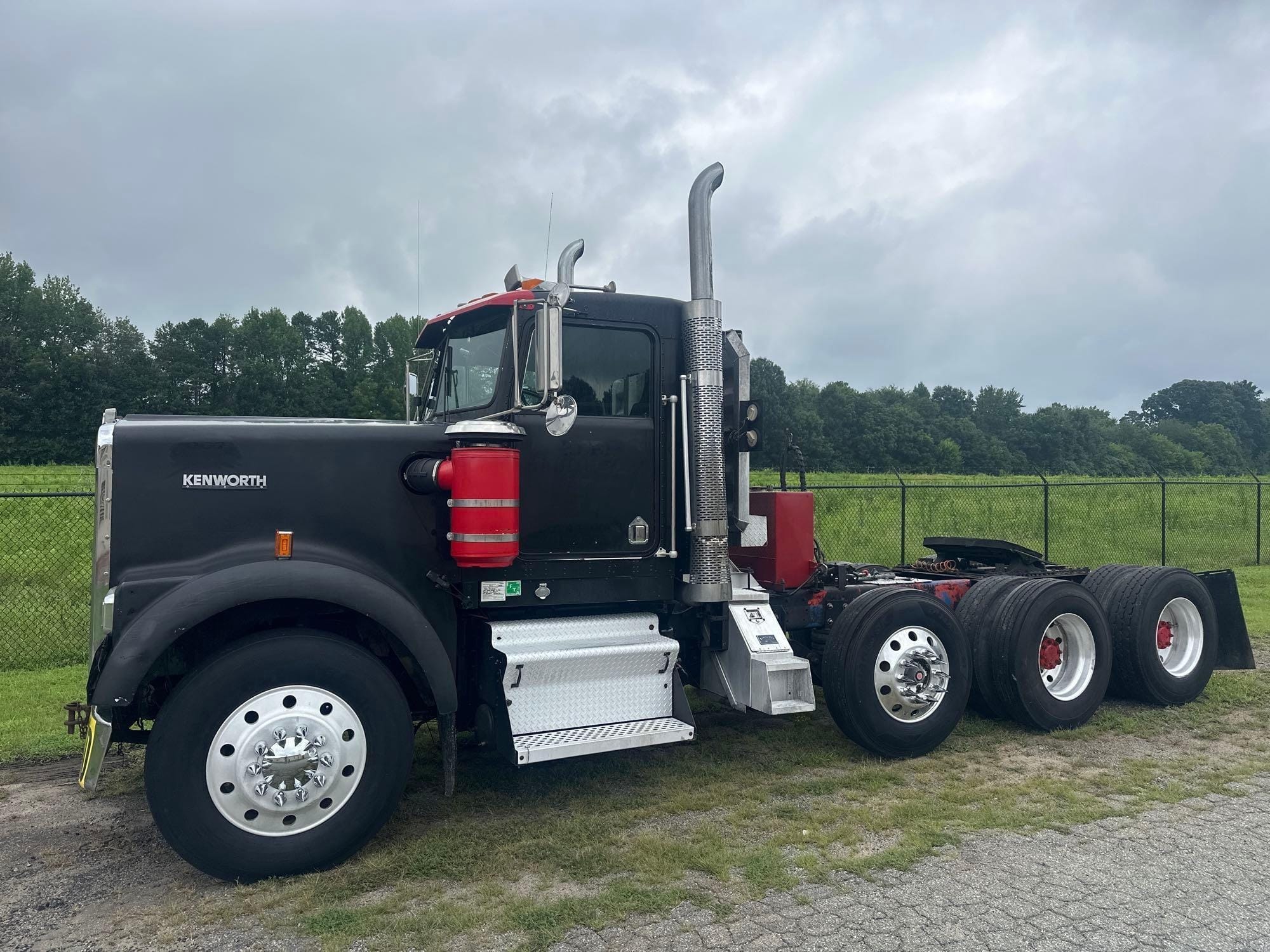 1989 Kenworth W900 Equipment Image0