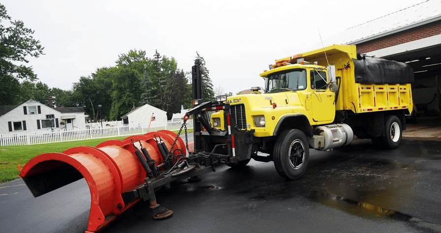 Main image Mack RD690P