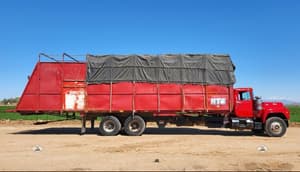 1989 Mack RD690S Image