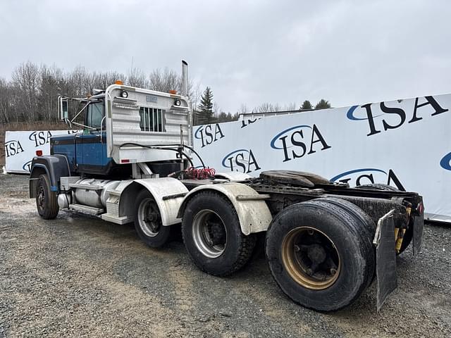 Image of Mack RW713 equipment image 2