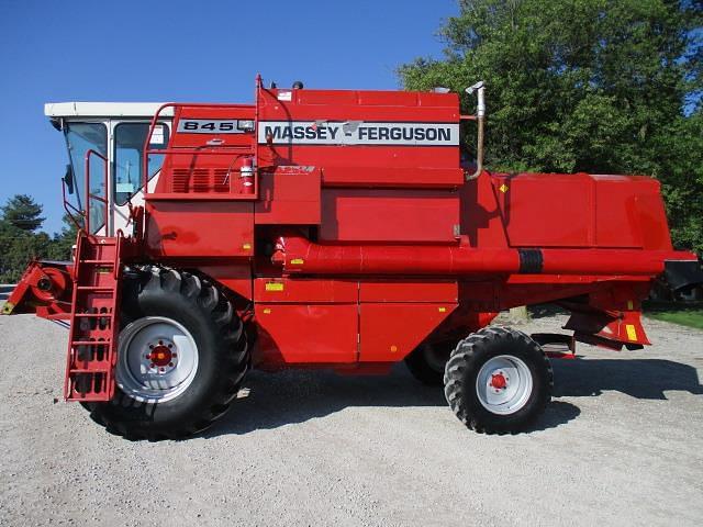 Image of Massey Ferguson 8450 equipment image 2