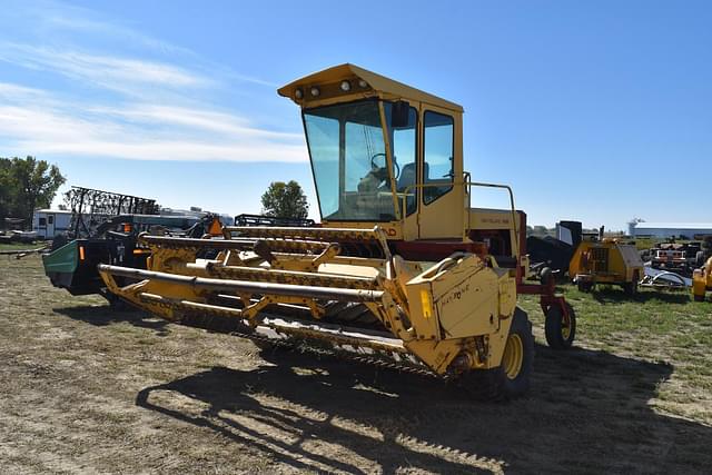 Image of New Holland 1499 equipment image 2