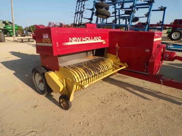 Main image New Holland 570