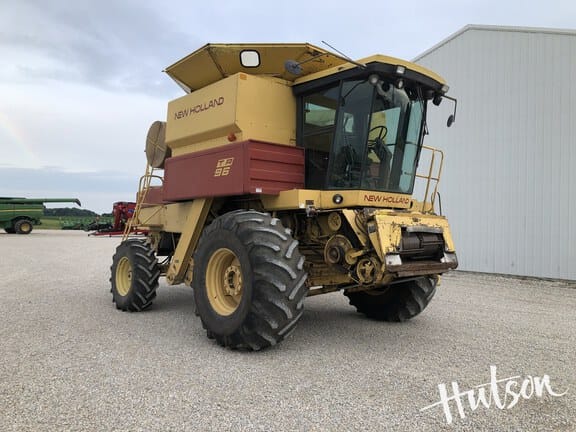 Main image New Holland TR96