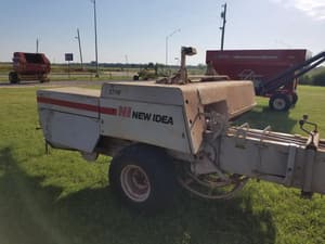 1989 New Idea 571W Image