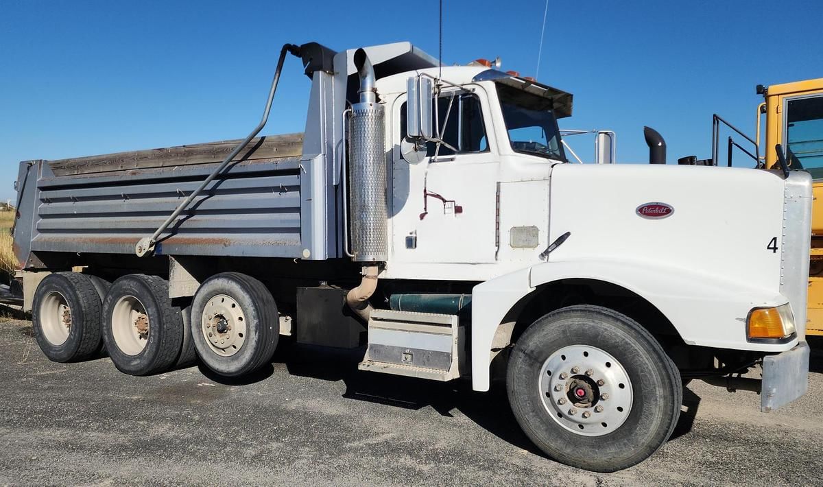 1989 Peterbilt 377 Equipment Image0