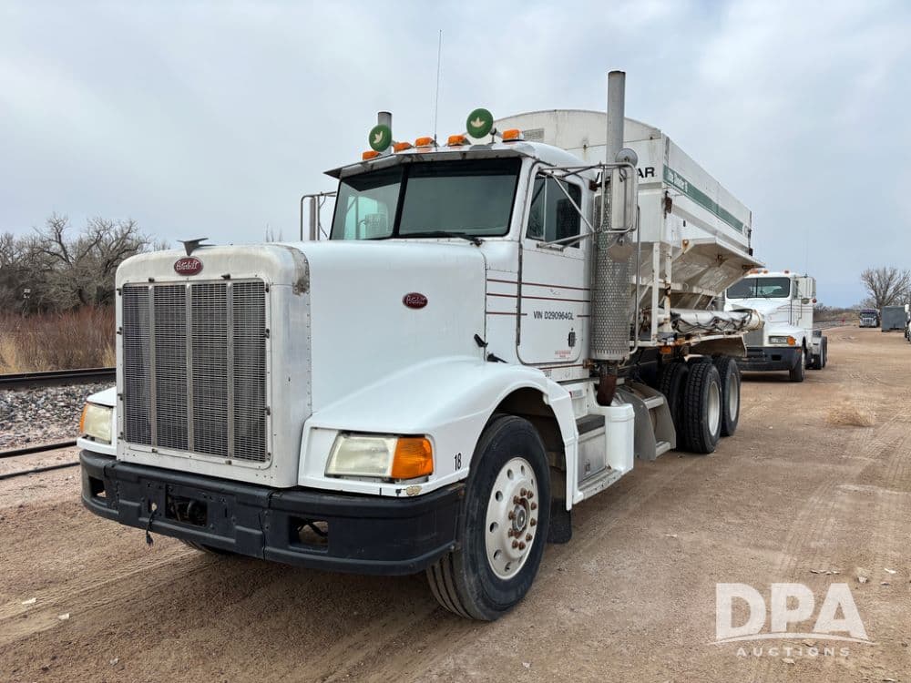 Image of Peterbilt 377 Primary image