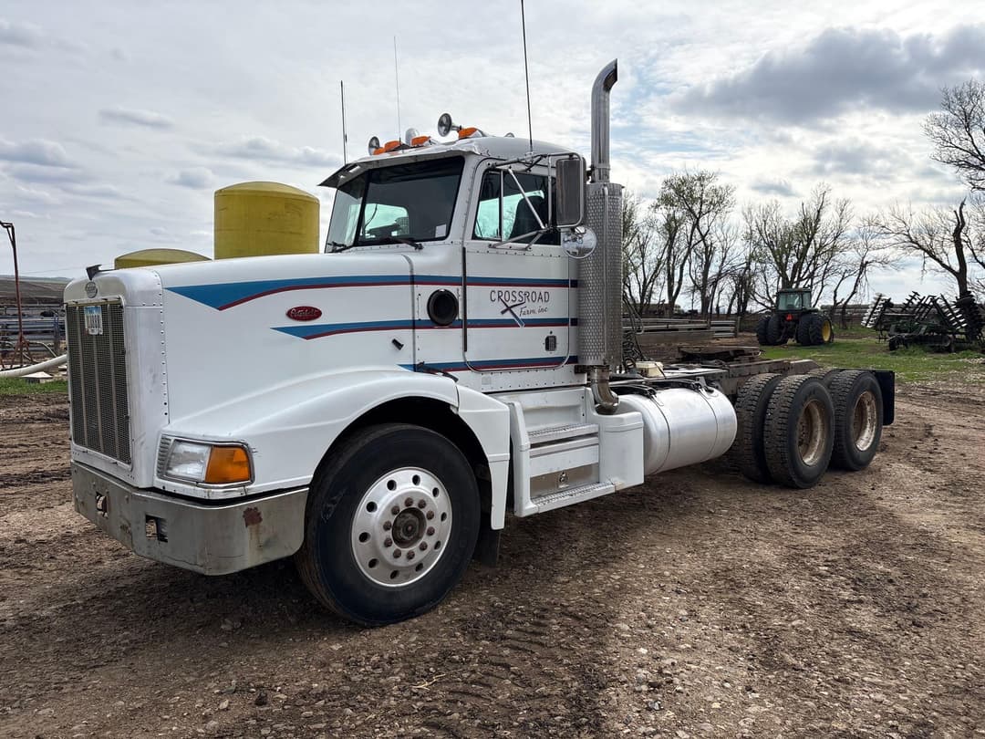 Image of Peterbilt 377 Primary image