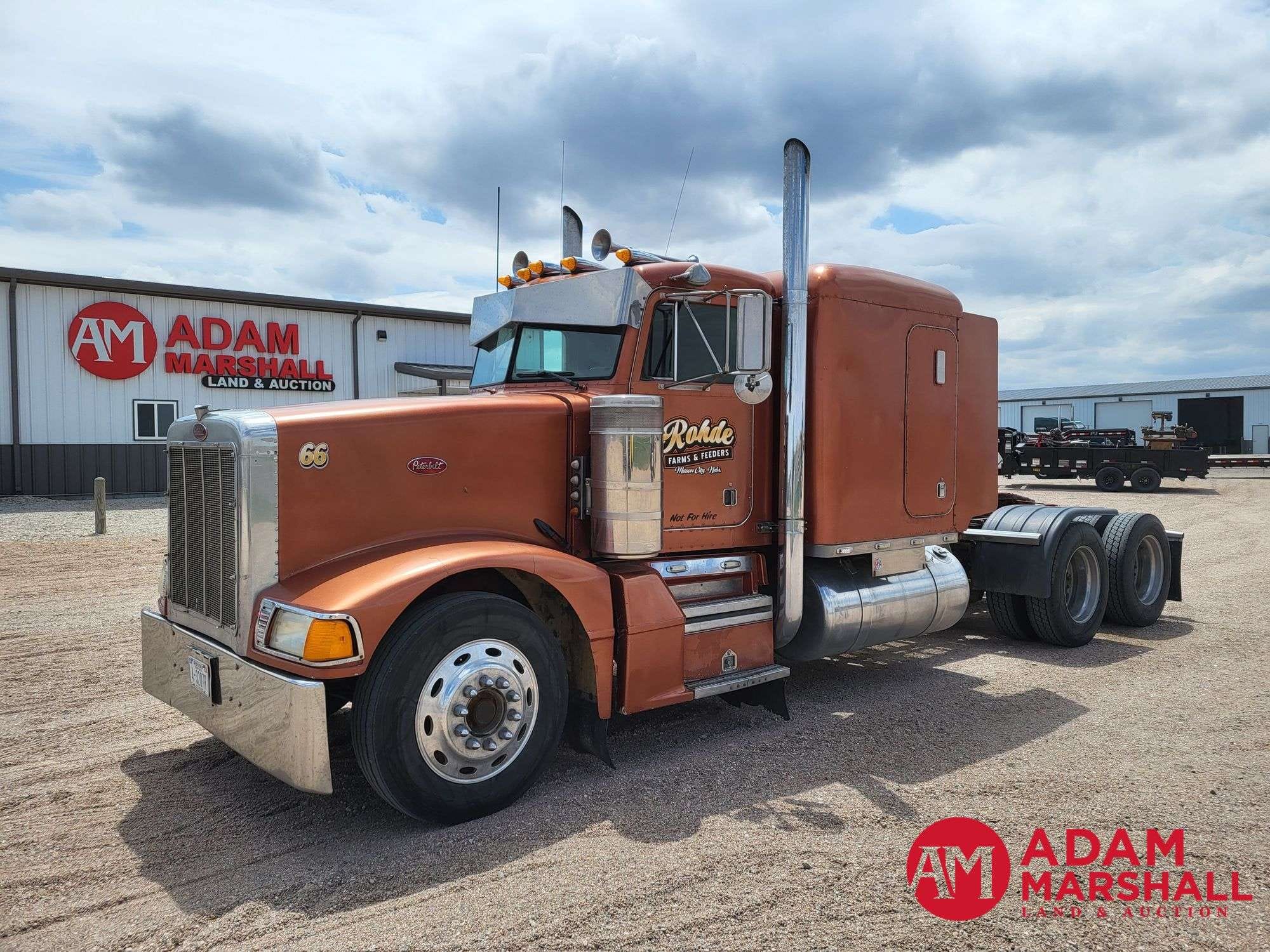 1989 Peterbilt 377 Equipment Image0