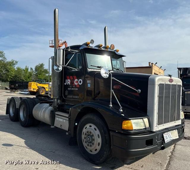 Image of Peterbilt 377 equipment image 2