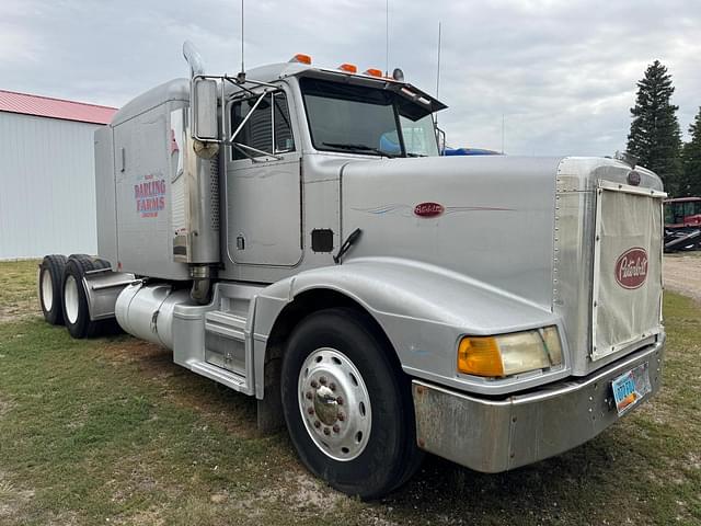 Image of Peterbilt 377 equipment image 2