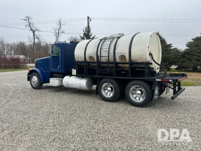 Image of Peterbilt 378 equipment image 4