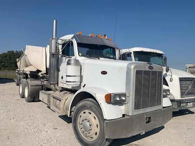 Image of Peterbilt 379 equipment image 3