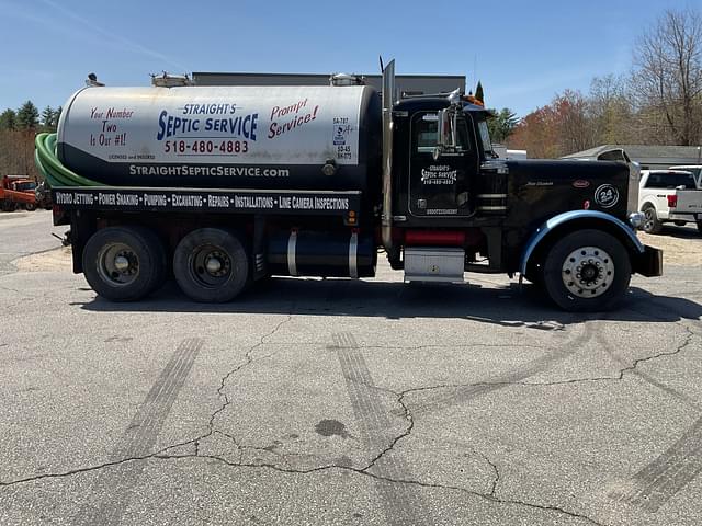 Image of Peterbilt 379 equipment image 3