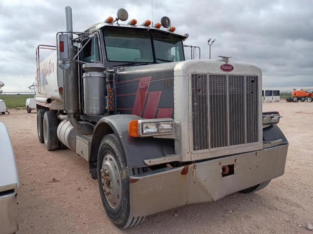 Image of Peterbilt 379 equipment image 4