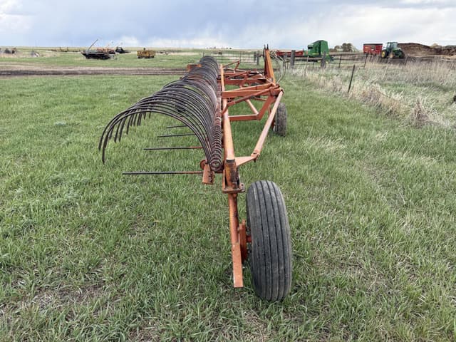 Image of Rowse Dump Rake 42 equipment image 1