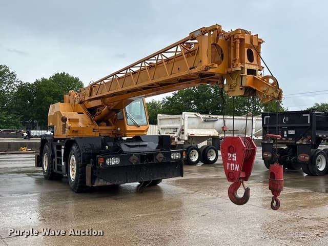 Image of Tadano TR-300E equipment image 2