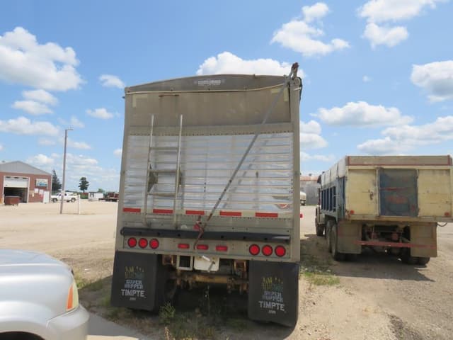 Image of Timpte Super Hopper equipment image 4