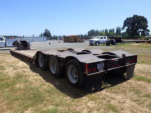 Image of Trail King Lowboy equipment image 4