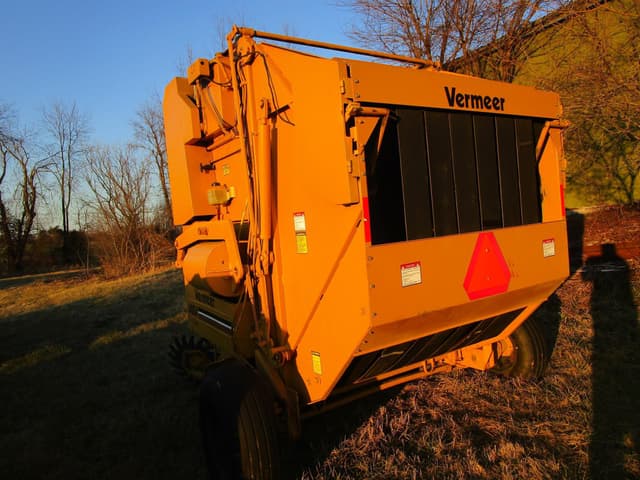Image of Vermeer 605J equipment image 3