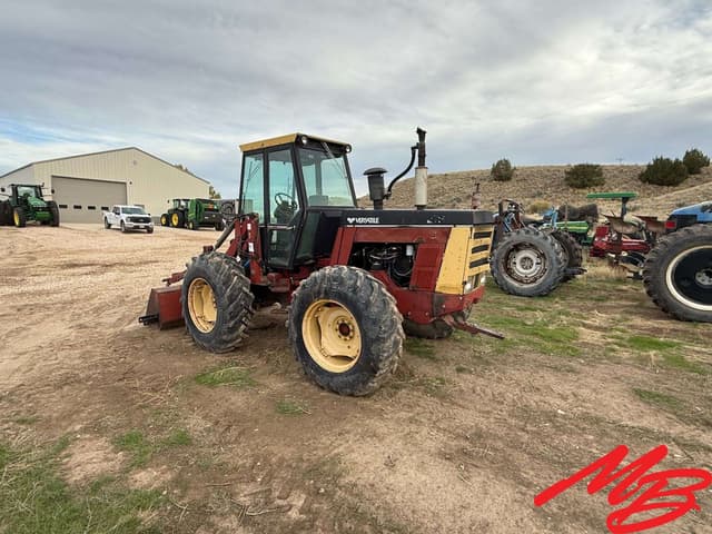 Image of Versatile 275 equipment image 2