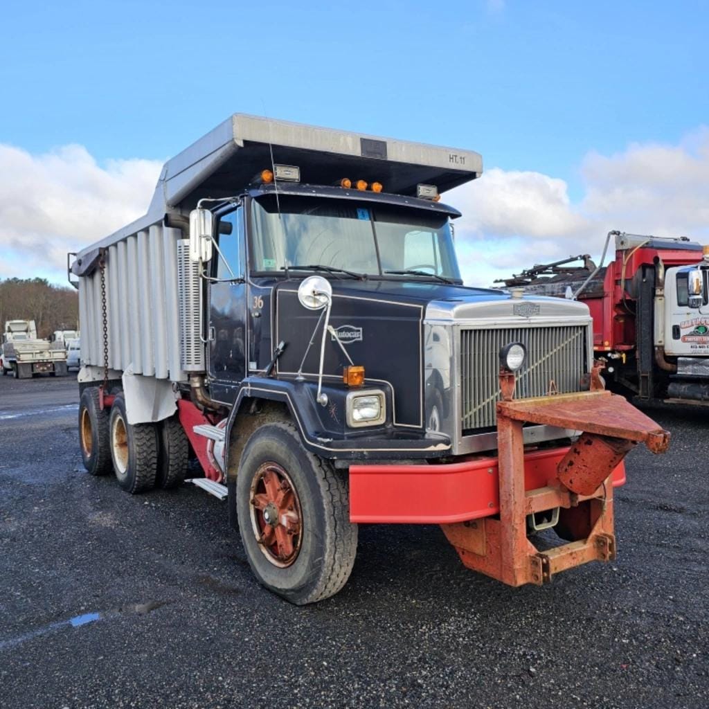 Main image Volvo Autocar