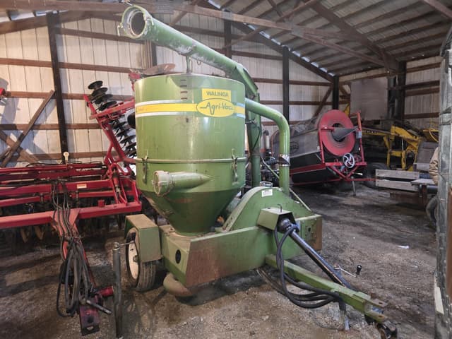Image of Walinga Agri-Vac 614DLX equipment image 1