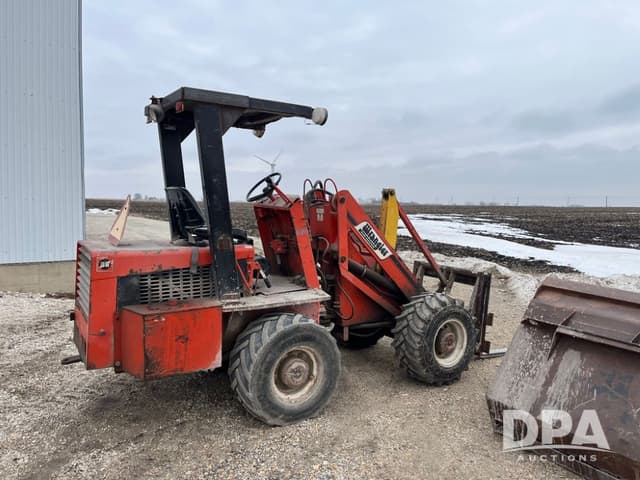 Image of Willmar Wrangler equipment image 4