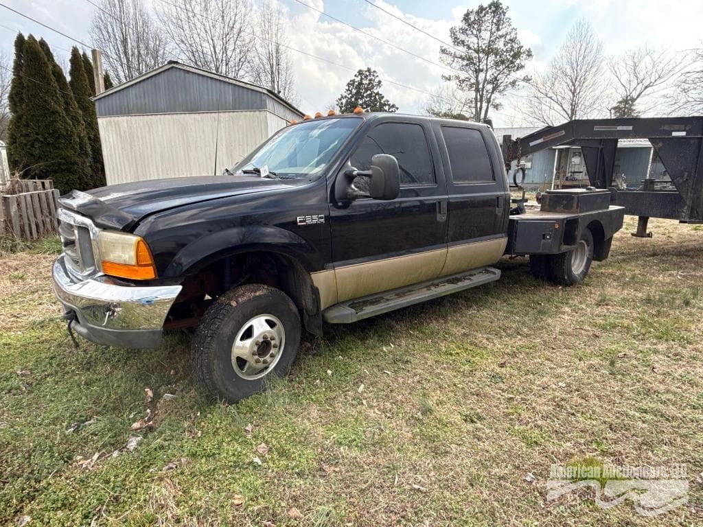 Image of Ford F-350 Primary image