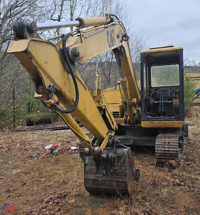 Image of Caterpillar E70B equipment image 1