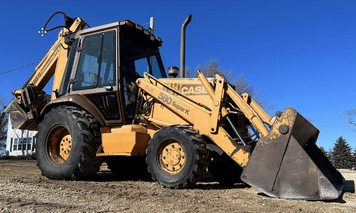 Main image Case 580CK