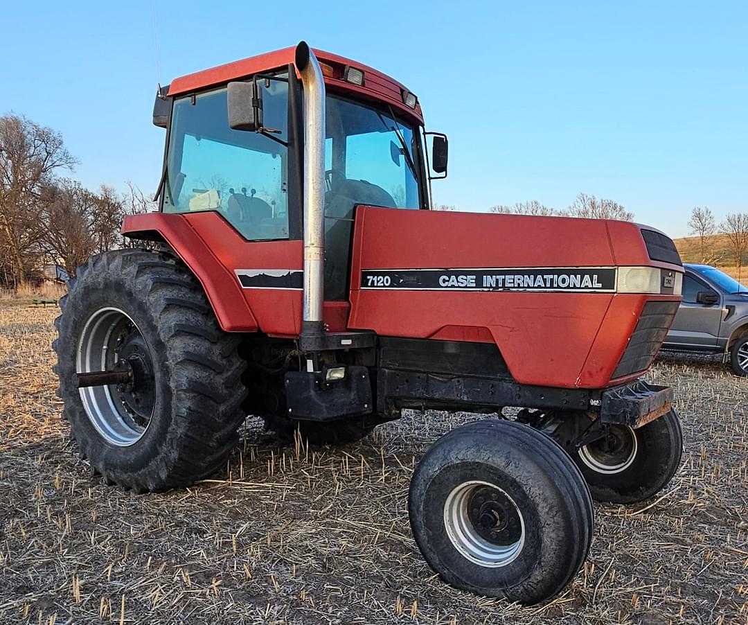 Image of Case IH 7120 Primary image
