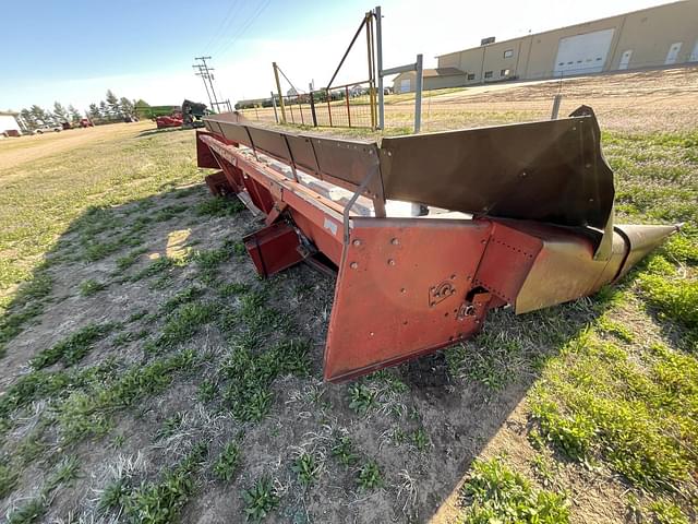 Image of Case IH 1083 equipment image 4