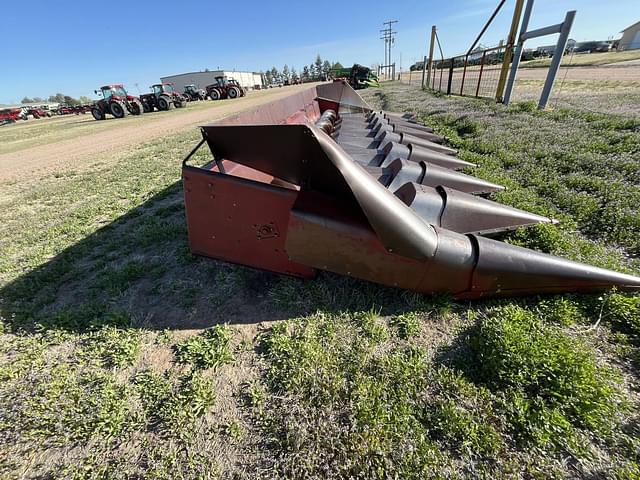 Image of Case IH 1083 equipment image 2