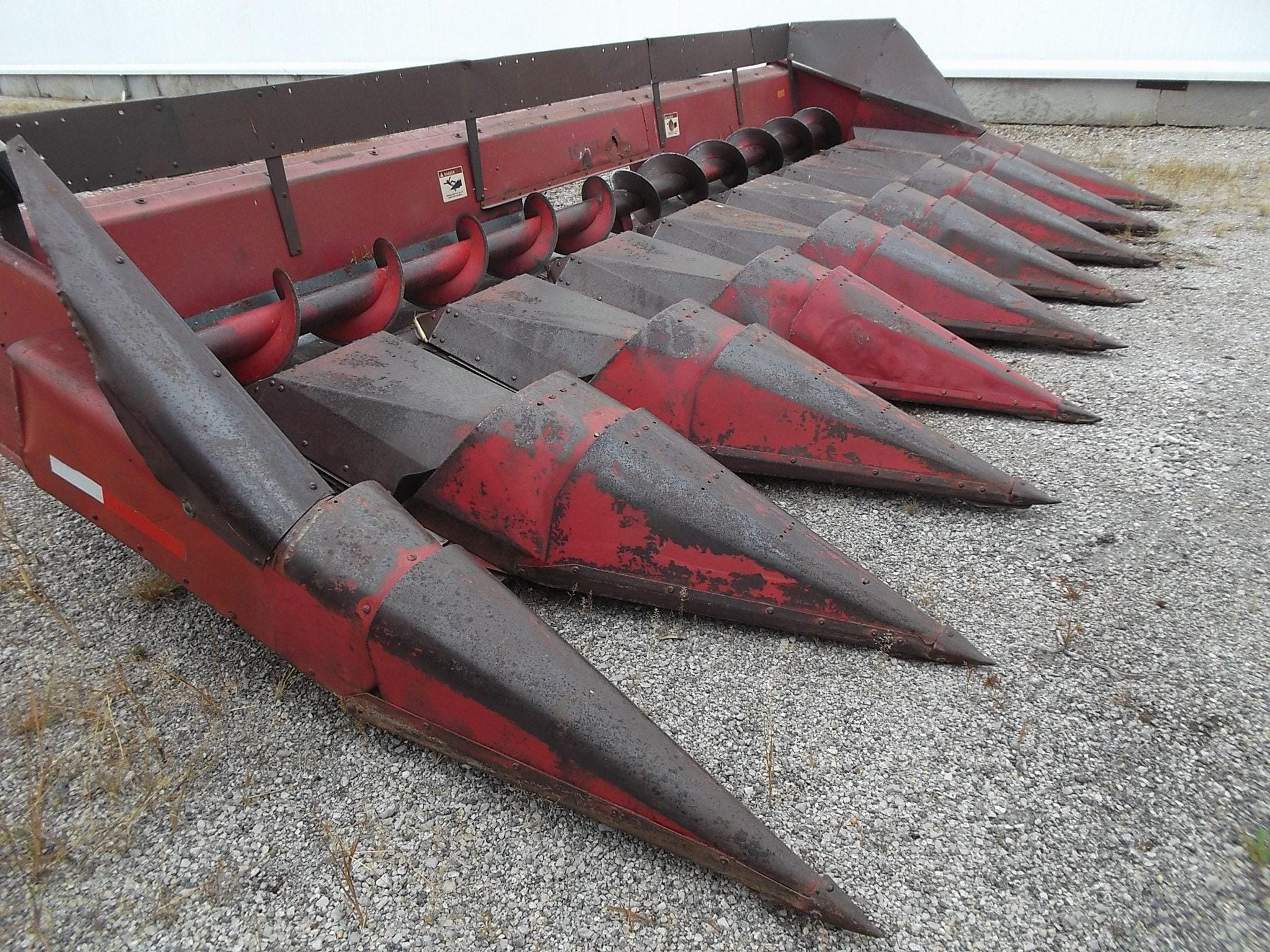 1990 Case IH 1083 Equipment Image0