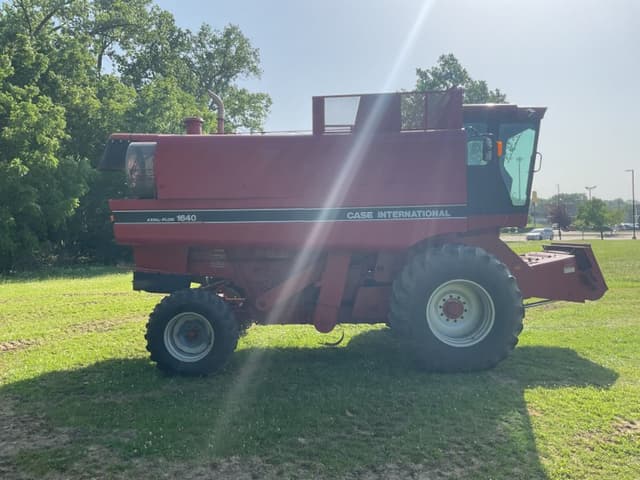 Image of Case IH 1640 equipment image 3