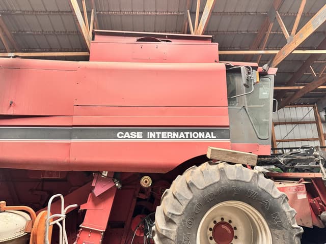 Image of Case IH 1660 equipment image 2