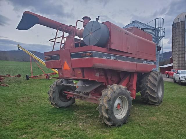 Image of Case IH 1660 equipment image 2
