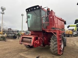 1990 Case IH 1680 Equipment Image0