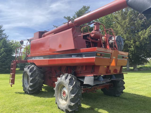 Image of Case IH 1680 equipment image 1