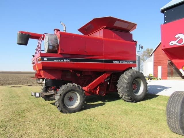 Image of Case IH 1680 equipment image 1