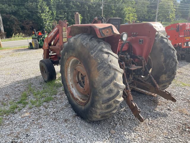 Image of Case IH 685 equipment image 4