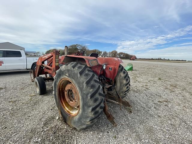 Image of Case IH 685 equipment image 4